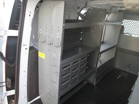 Used 2021 Ford Transit Connect XL image 18