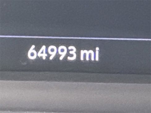 Used 2020 Cadillac XT6 Premium Luxury image 10