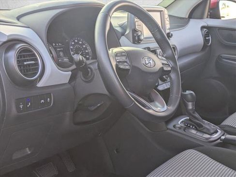 Used 2020 Hyundai Kona SEL image 11