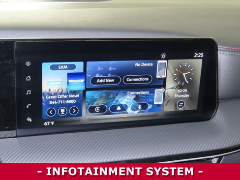 Certified 2025 Nissan Kicks SR image 16