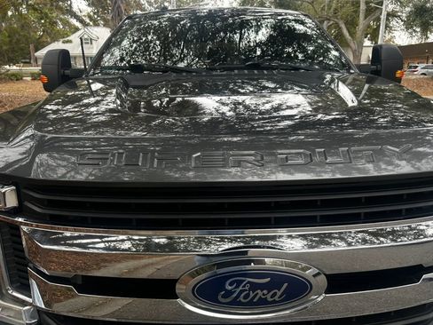 Used 2019 Ford F250 XL w/ STX Appearance Package AWD/4WD image 10