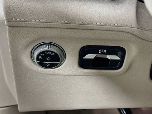 Certified 2023 Mercedes-Benz EQS 580 4MATIC Sedan image 10