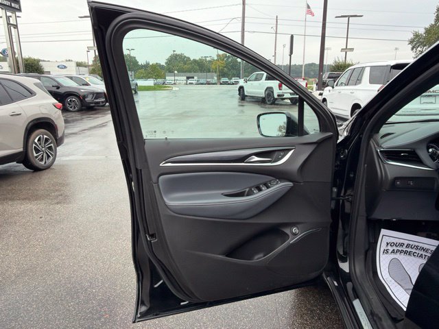 Used 2024 Buick Enclave Essence w/ LPO, Floor Liner Package AWD/4WD image 12