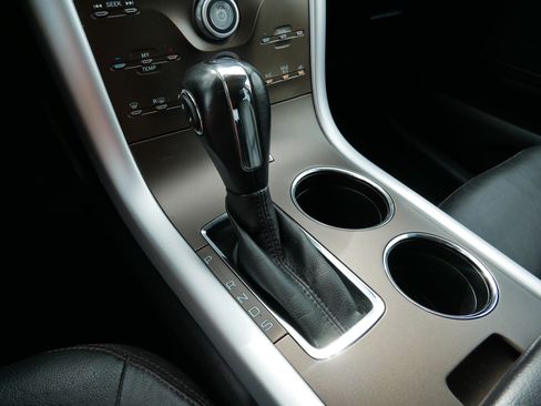 Used 2013 Ford Edge SEL FWD image 24
