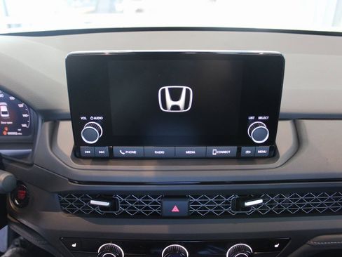 New 2025 Honda Accord SE image 27