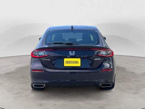 Used 2024 Honda Civic Sport Touring image 4