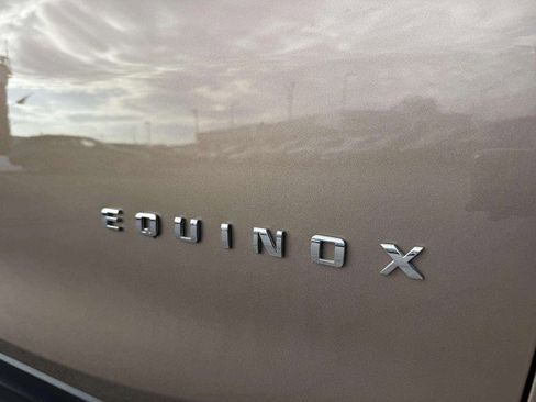 Used 2018 Chevrolet Equinox LS image 10