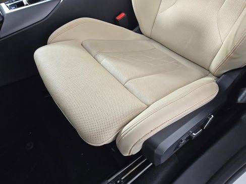 Certified 2025 BMW X3 xDrive30i w/ Convenience Package image 13