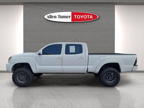 Used 2007 Toyota Tacoma PreRunner RWD image 11