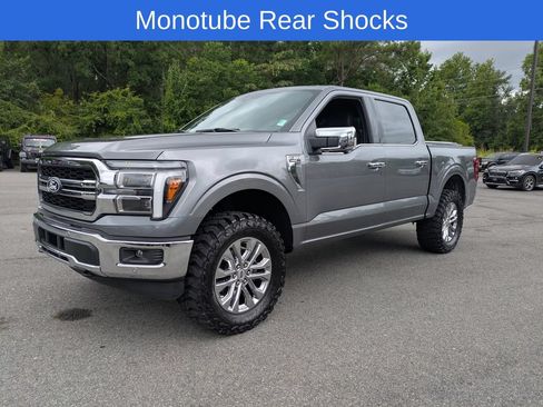 Used 2025 Ford F150 Lariat w/ Equipment Group 501A Mid AWD/4WD image 8