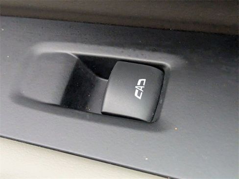 Used 2021 GMC Yukon XL SLT w/ SLT Luxury Plus Package image 36