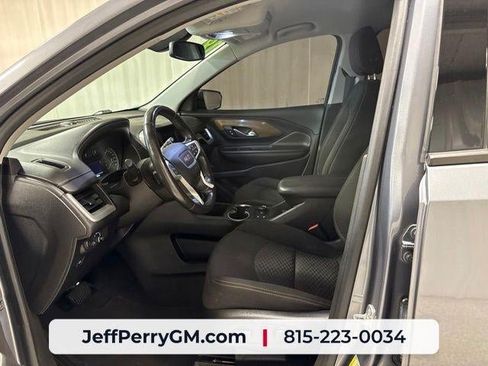 Used 2018 GMC Terrain SLE FWD image 13