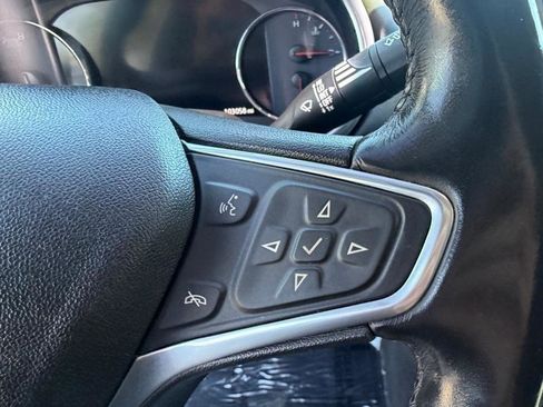 Used 2020 Chevrolet Malibu Premier FWD image 31