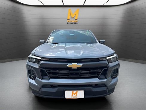 New 2025 Chevrolet Colorado LT w/ LT Convenience Package image 4