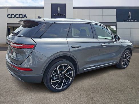 Used 2024 Lincoln Corsair Reserve w/ Equipment Group 201A image 4