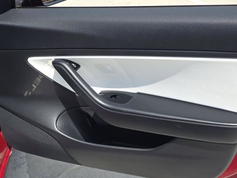 Used 2019 Tesla Model 3 Long Range AWD/4WD image 15
