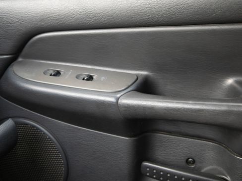 Used 2004 Dodge Ram 1500 Truck SLT w/ Big Horn Quad Cab Value Group image 25