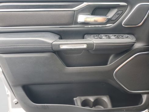 Used 2023 RAM 1500 Laramie AWD/4WD image 20