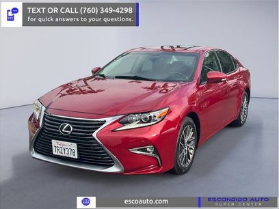 Used 2016 Lexus ES 350 w/ Navigation System Package