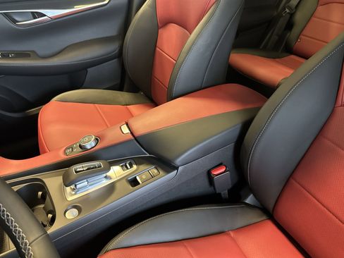 New 2025 INFINITI QX50 Sport image 21