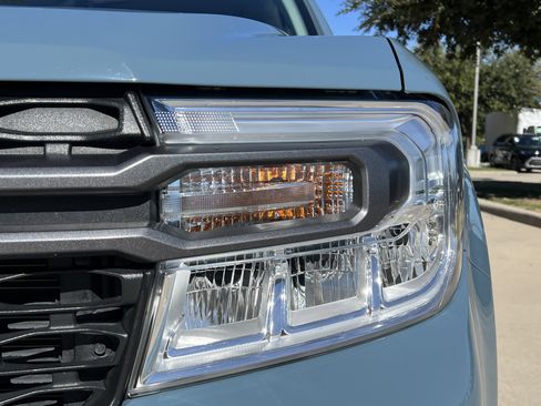 Used 2022 Ford Maverick XLT w/ Equipment Group 300A Standard image 6