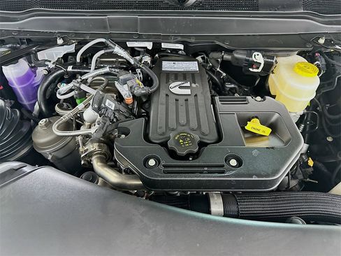 New 2026 RAM 3500 Tradesman image 17