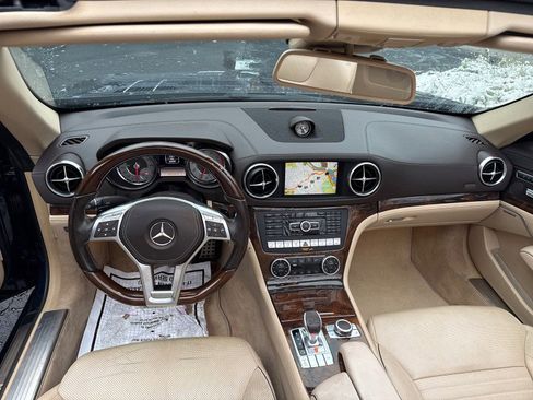 Used 2013 Mercedes-Benz SL 550 image 24