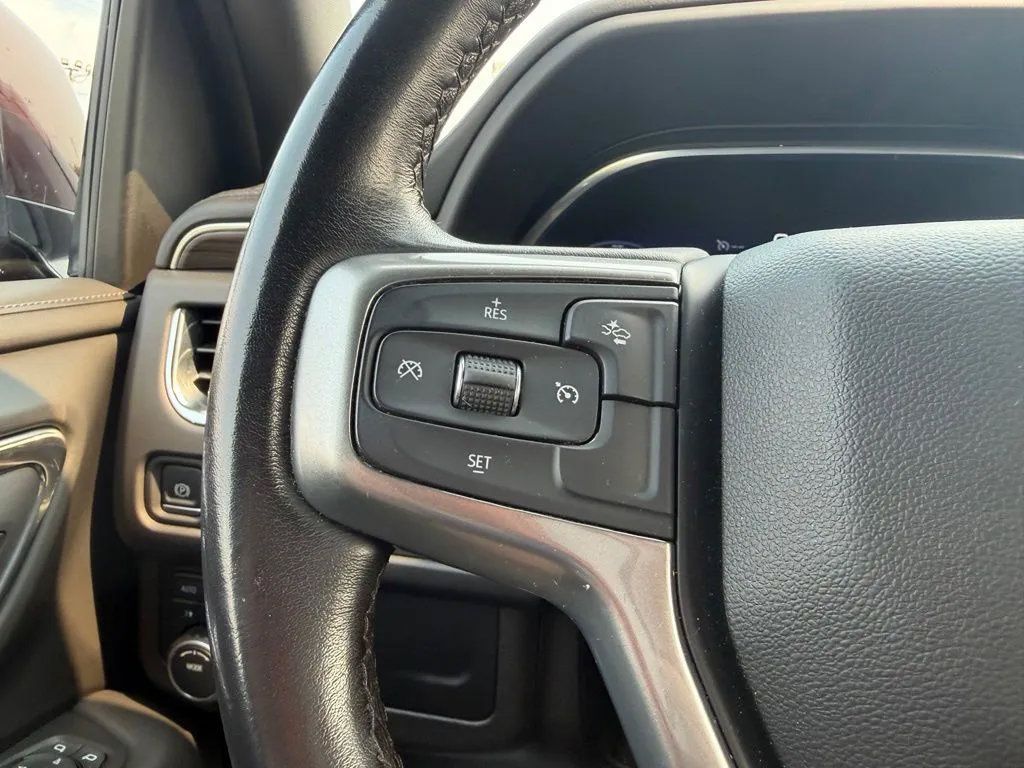 Used 2023 Chevrolet Tahoe LT AWD/4WD image 17