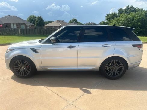 Used 2016 Land Rover Range Rover Sport HSE AWD/4WD image 2