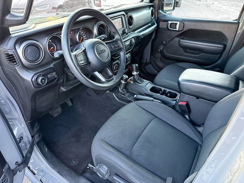 Used 2021 Jeep Wrangler Unlimited Sport AWD/4WD image 24