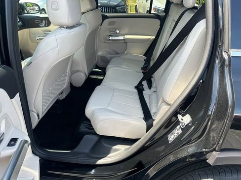 New 2026 Mercedes-Benz GLB 250 image 23