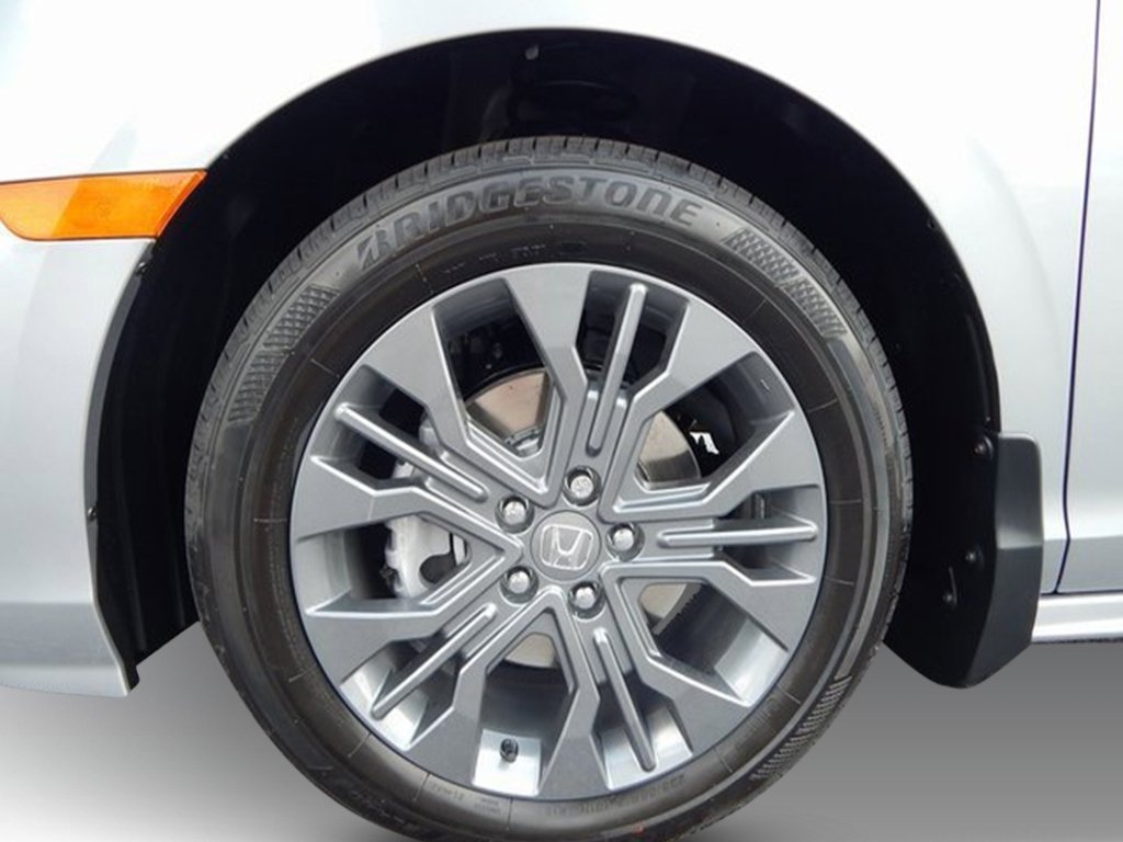New 2027 Honda Odyssey Touring image 27