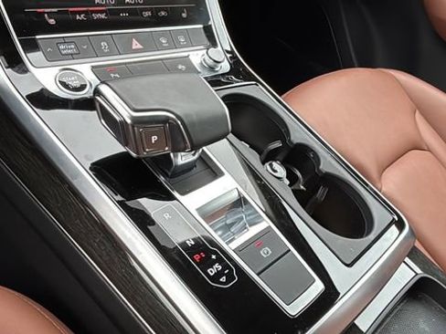 Used 2022 Audi Q7 3.0T Premium Plus image 30