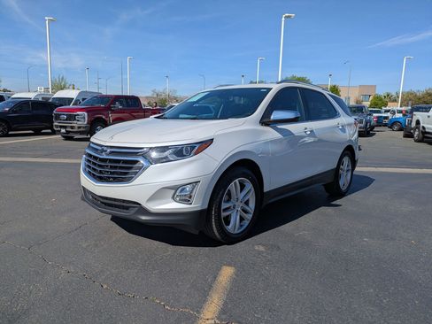 Used 2018 Chevrolet Equinox Premier image 8