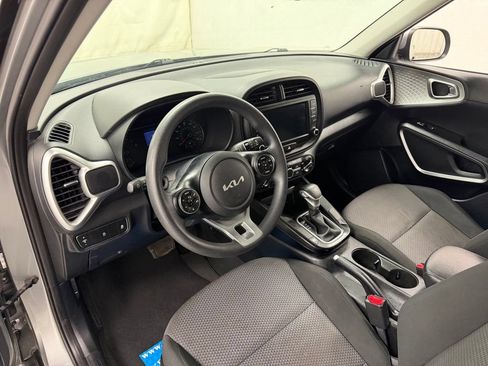 Used 2022 Kia Soul LX FWD image 20