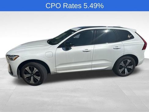 Used 2024 Volvo XC60 T8 Core w/ Climate Package AWD/4WD image 3