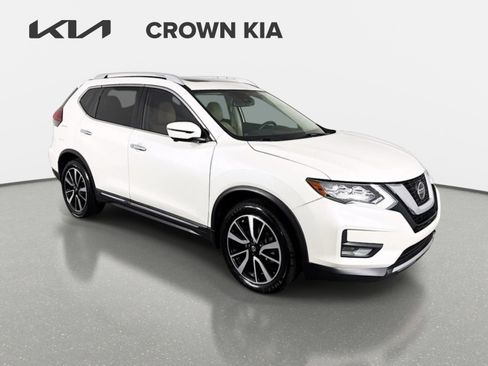 Used 2020 Nissan Rogue SL w/ Premium Package FWD image 4