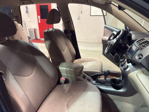 Used 2008 Toyota RAV4 4WD image 22