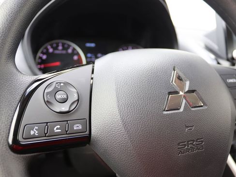 Used 2024 Mitsubishi Eclipse Cross LE image 23