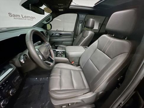 Used 2025 Chevrolet Tahoe RST AWD/4WD image 24