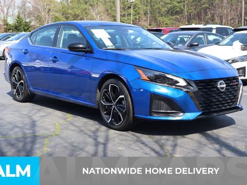 Used 2025 Nissan Altima 2.5 SR FWD image 5