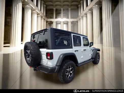 Used 2022 Jeep Wrangler Unlimited Rubicon AWD/4WD image 4