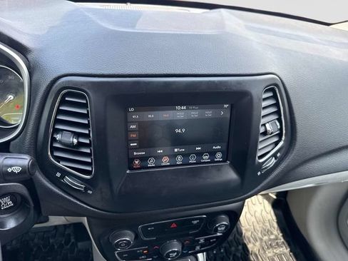 Used 2021 Jeep Compass Latitude AWD/4WD image 20
