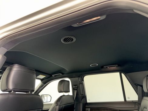 Used 2020 Ford Expedition Limited RWD image 27