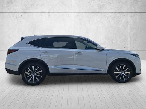 Used 2026 Acura MDX FWD w/ Technology Package image 4