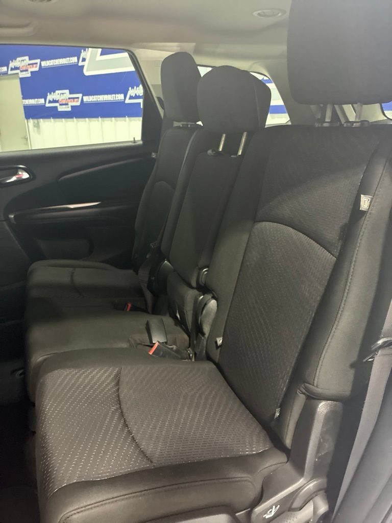 Used 2019 Dodge Journey SE w/ Connectivity Group FWD image 22