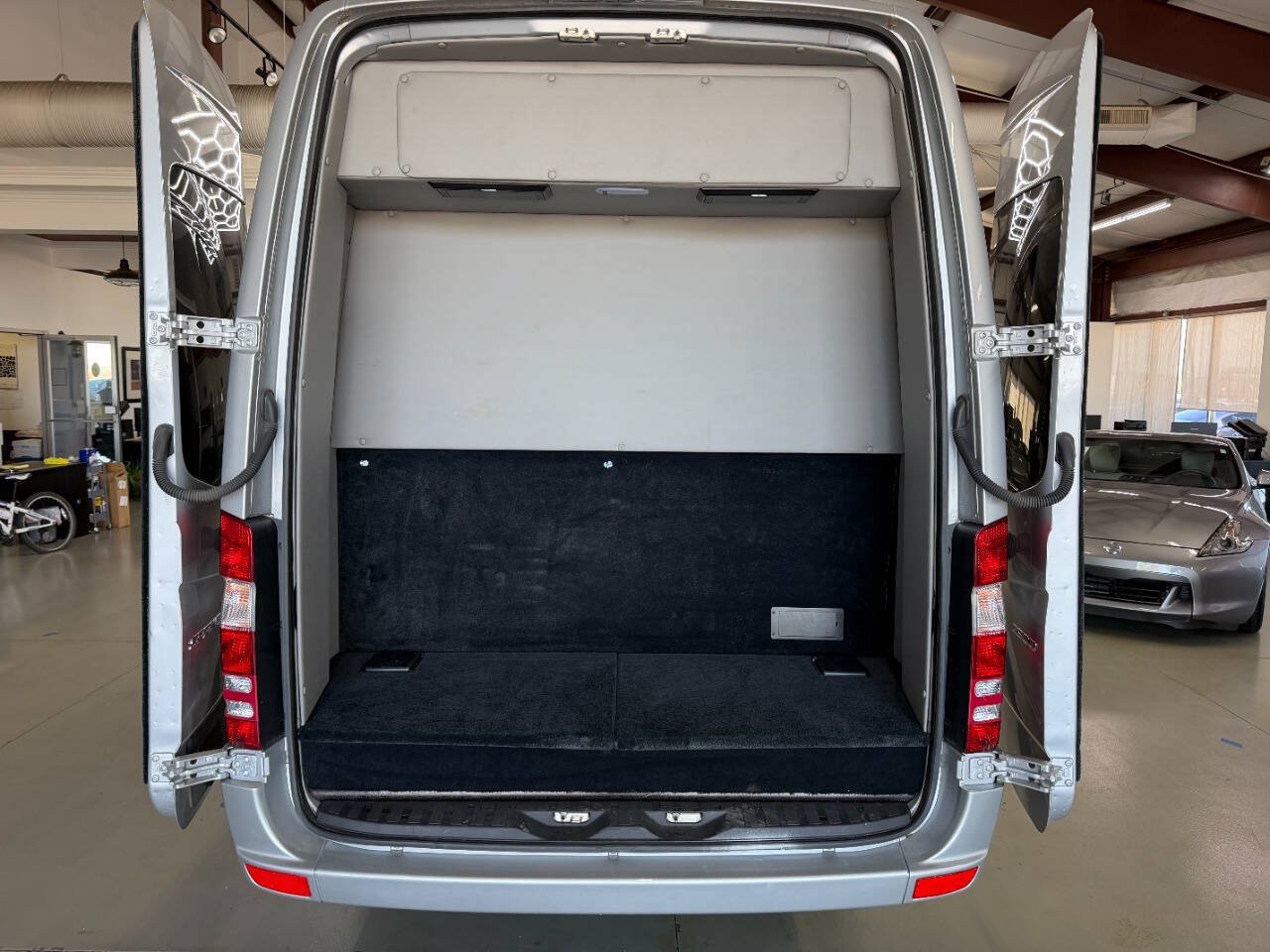 Used 2017 Mercedes-Benz Sprinter 2500 w/ Active Safety Plus Package image 8