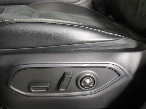 Used 2023 Jeep Grand Cherokee Altitude image 24