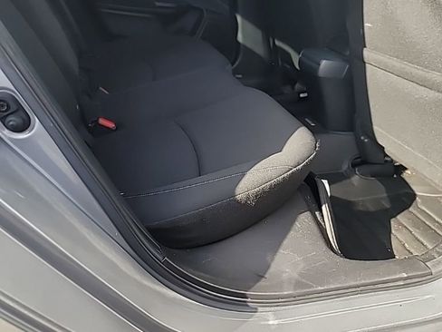 Used 2019 Honda Civic EX image 12