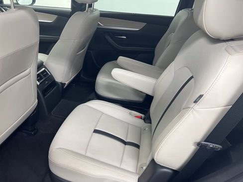 Used 2025 MAZDA CX-90 3.3 Turbo w/ Preferred Package image 11